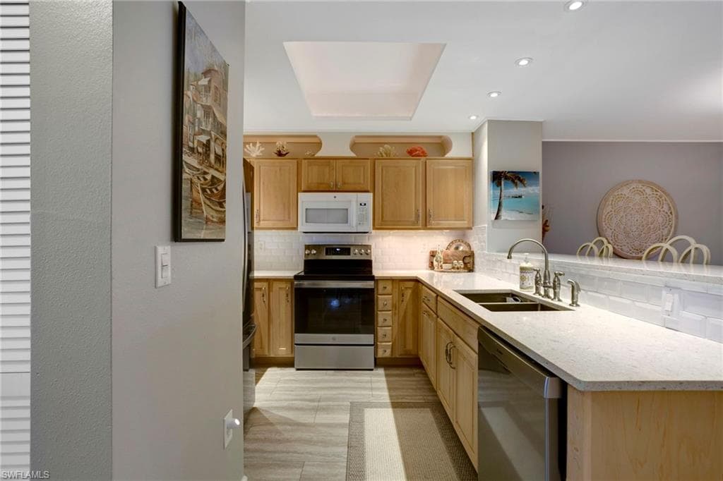 3462 Hancock Bridge PKWY # 212, NORTH FORT MYERS FL 33903-10