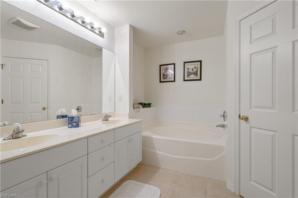 11865 Bayport LN # 1202, FORT MYERS FL 33908-33