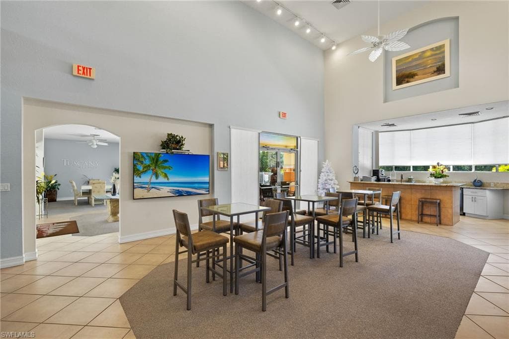 6401 Aragon WAY # 204, FORT MYERS FL 33966-26