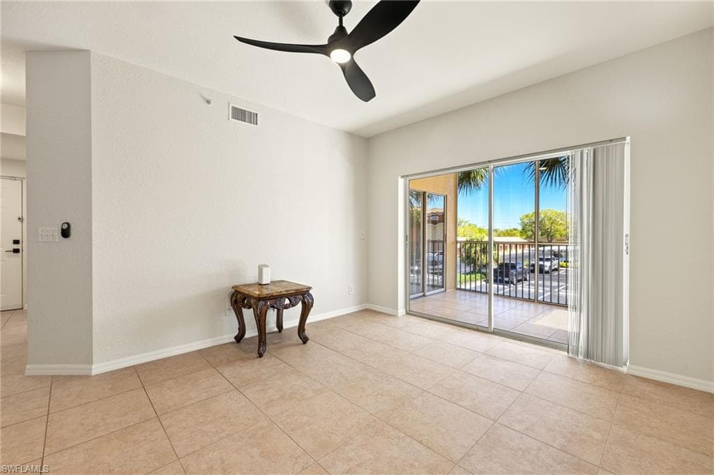 6401 Aragon WAY # 204, FORT MYERS FL 33966-3