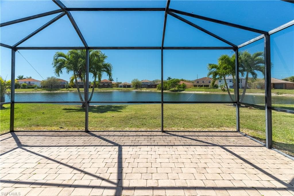 2895 Orange Grove TRL, NAPLES FL 34120-26