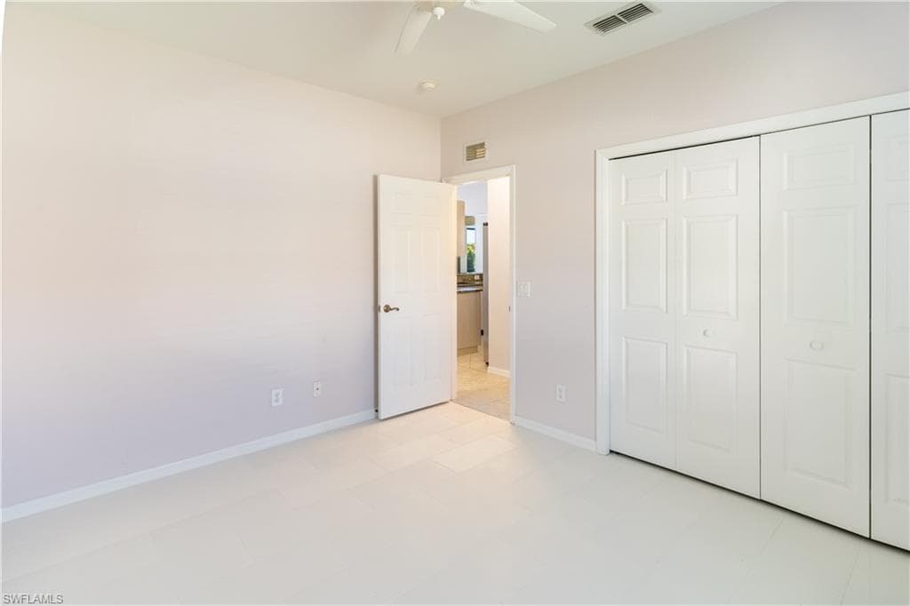 2895 Orange Grove TRL, NAPLES FL 34120-19