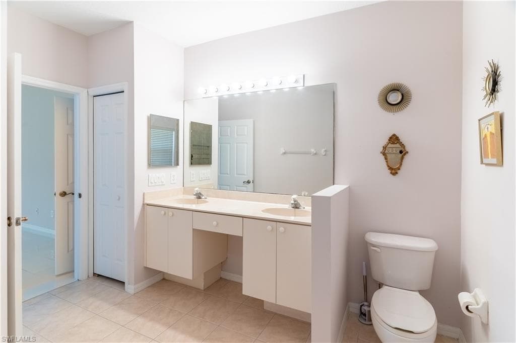 2895 Orange Grove TRL, NAPLES FL 34120-17