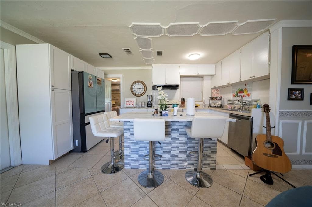 1862 Moreno AVE, FORT MYERS FL 33901-10