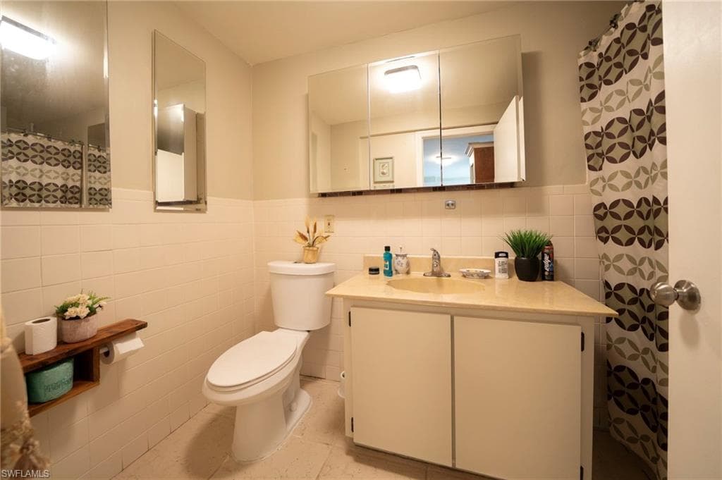 1862 Moreno AVE, FORT MYERS FL 33901-18