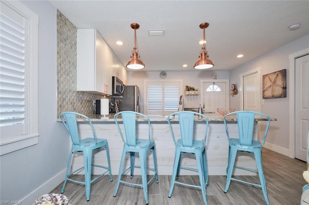 5027 SW 16th PL # 103, CAPE CORAL FL 33914-5