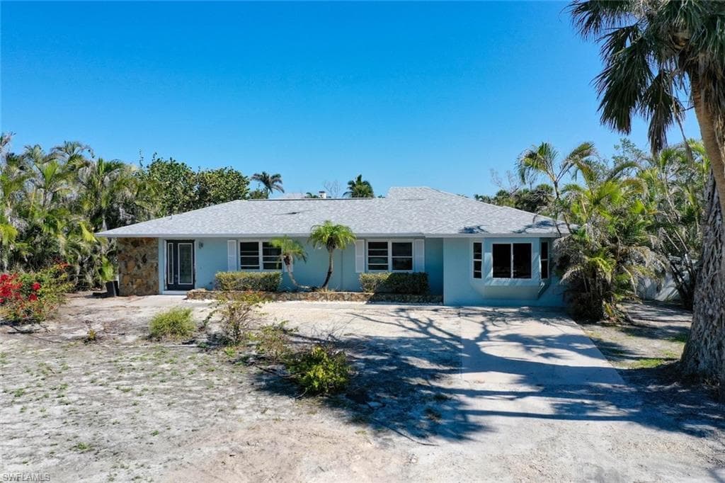 5892 Sanibel Captiva RD, SANIBEL FL 33957-29
