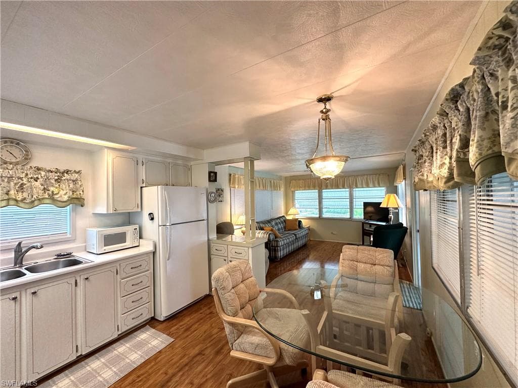 20660 Port DR, ESTERO FL 33928-6