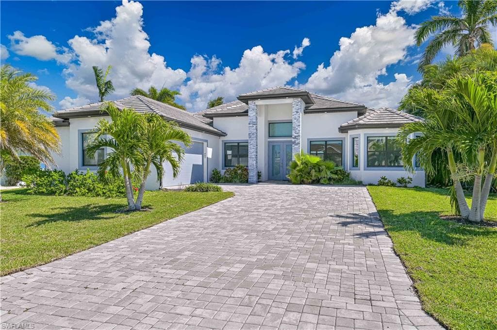 3619 SE 16th PL, CAPE CORAL FL 33904-2