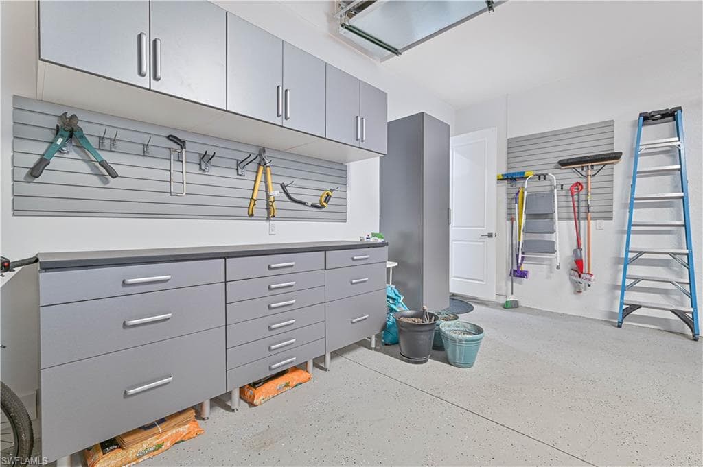 3619 SE 16th PL, CAPE CORAL FL 33904-44