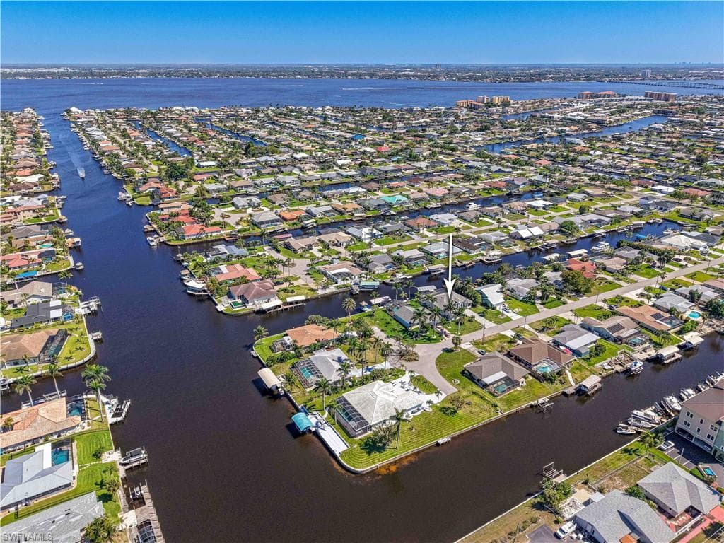 3619 SE 16th PL, CAPE CORAL FL 33904-7