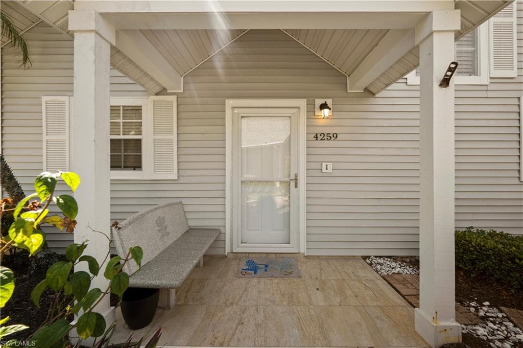 4259 Ute CT, ESTERO FL 33928-5