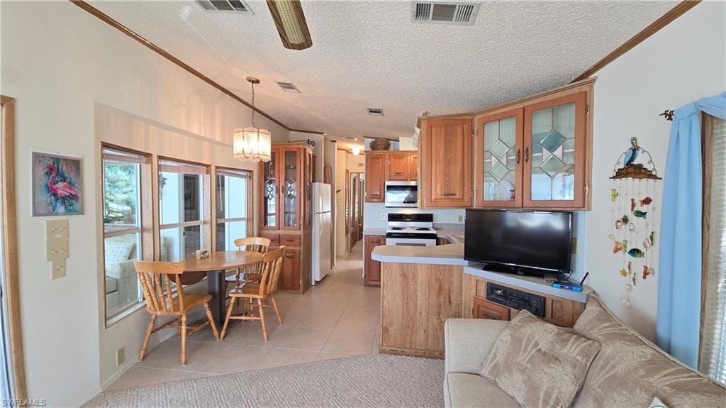 1012 Crystal Lake DR, NAPLES FL 34120-8