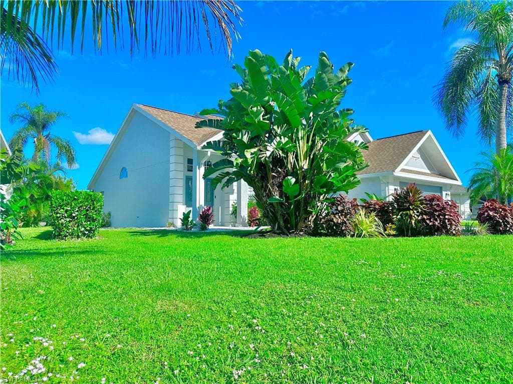 3639 Kent DR, NAPLES FL 34112-45