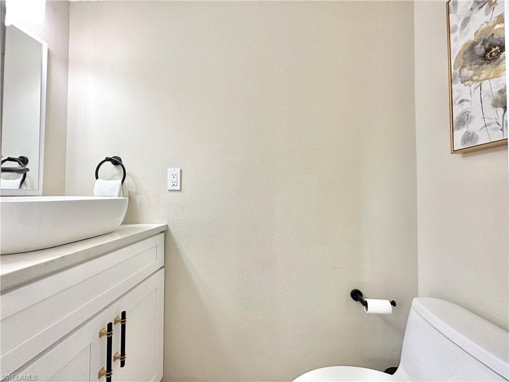 3639 Kent DR, NAPLES FL 34112-37