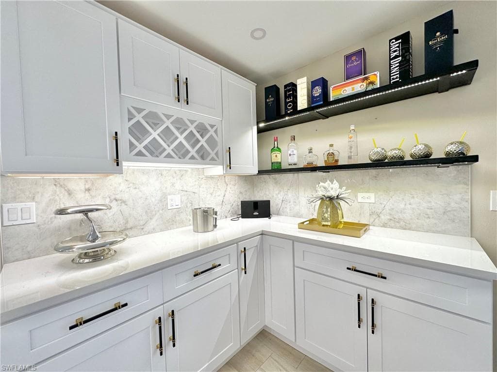 3639 Kent DR, NAPLES FL 34112-18