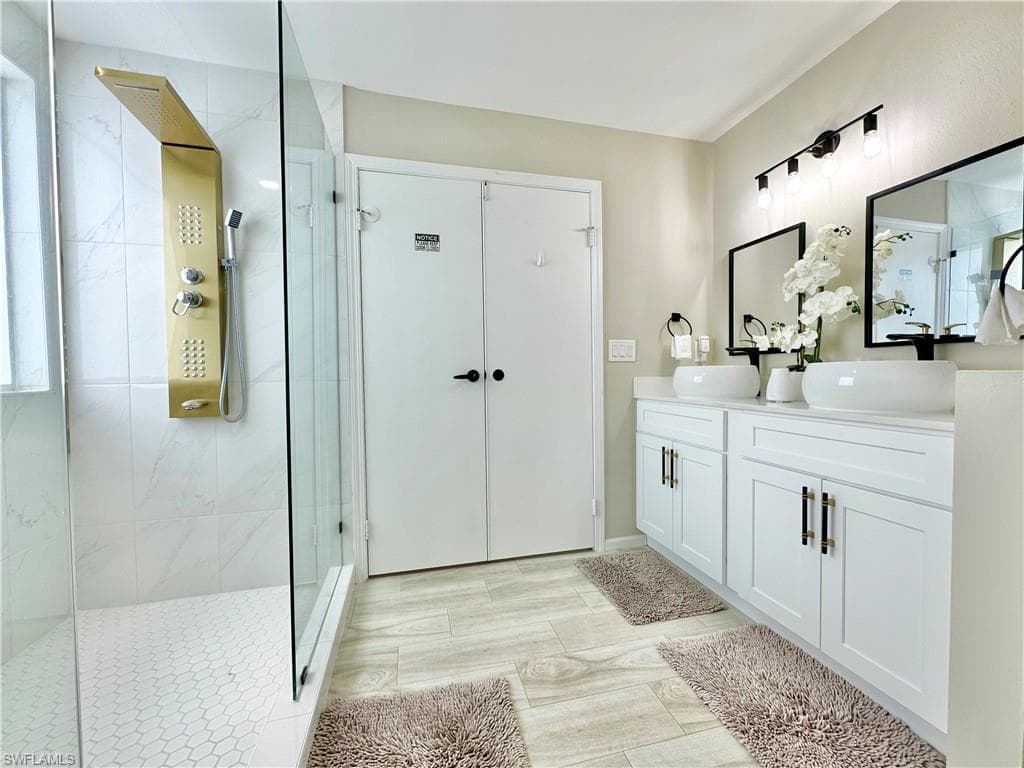 3639 Kent DR, NAPLES FL 34112-28