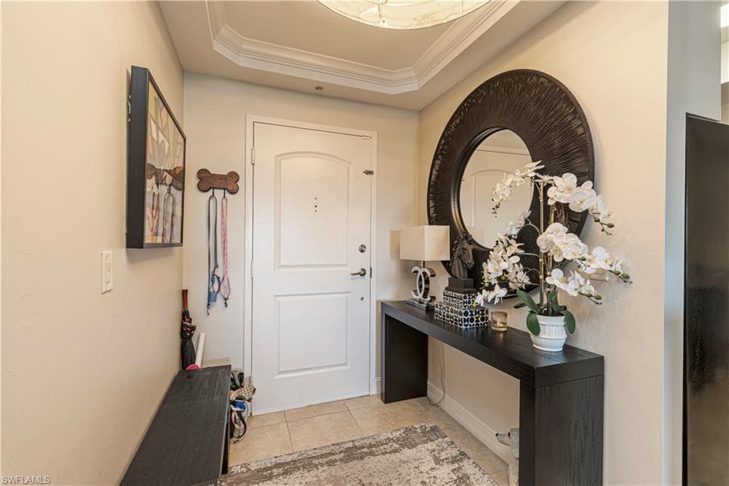 1100 Pine Ridge RD # 400, NAPLES FL 34108-26