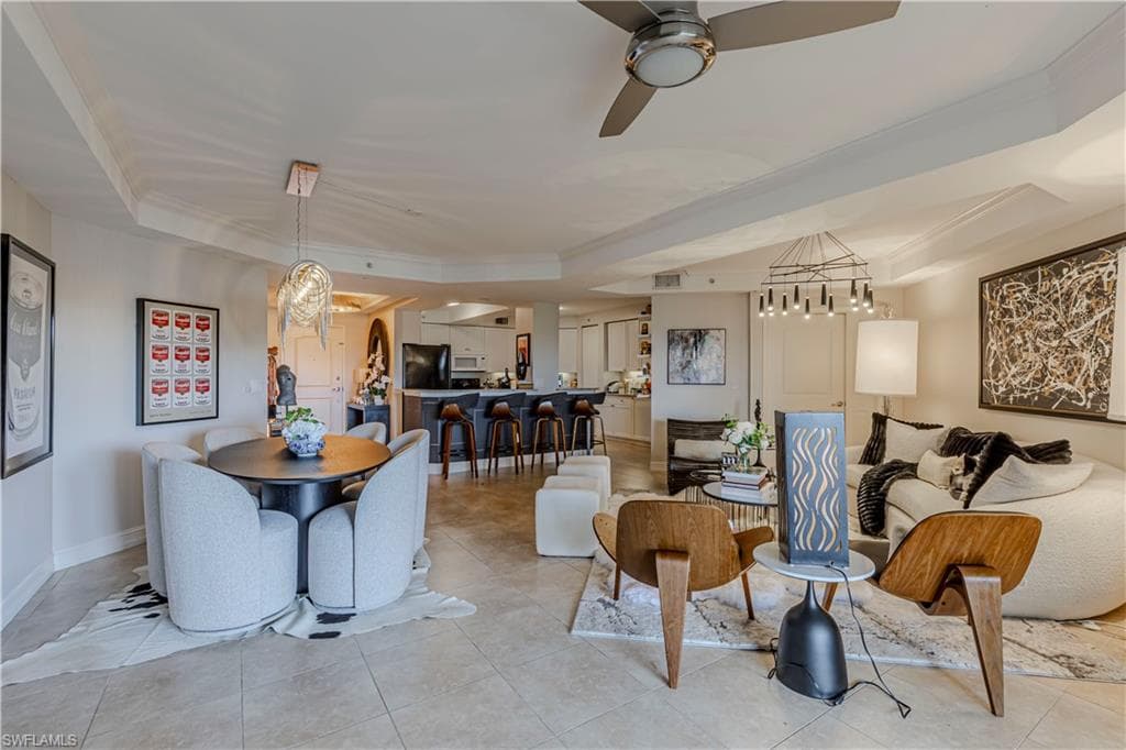 1100 Pine Ridge RD # 400, NAPLES FL 34108-15