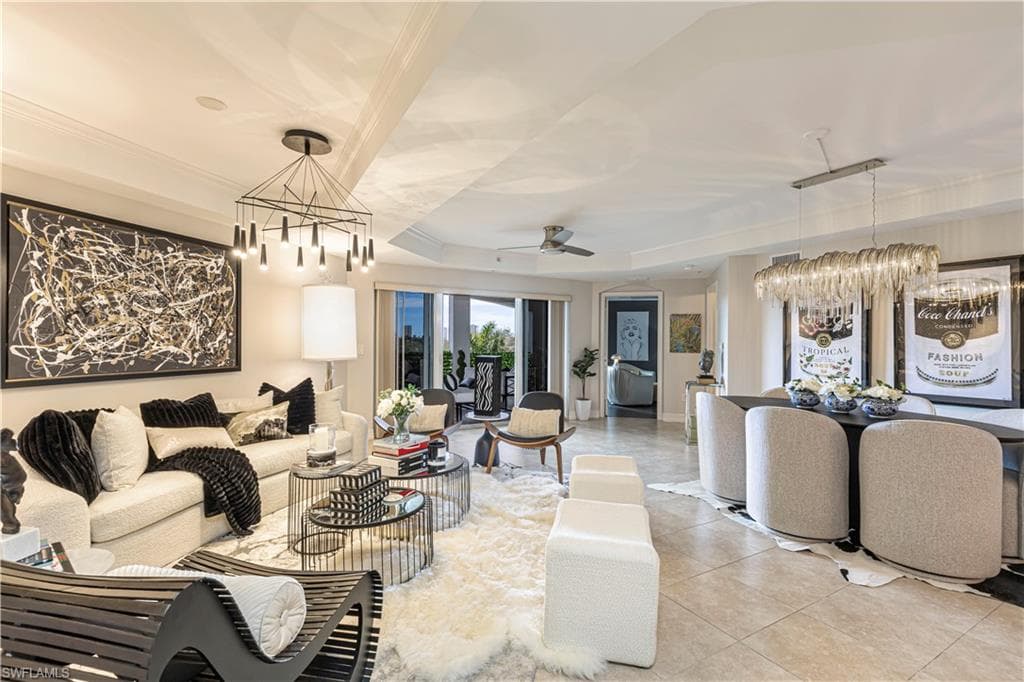 1100 Pine Ridge RD # 400, NAPLES FL 34108-2