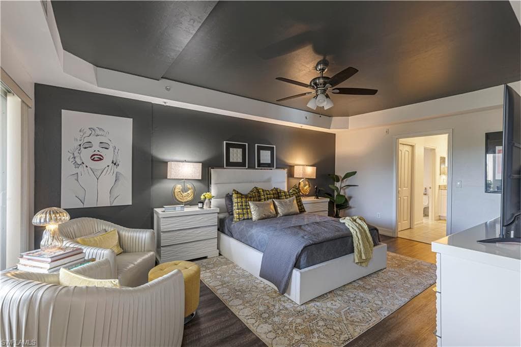 1100 Pine Ridge RD # 400, NAPLES FL 34108-3