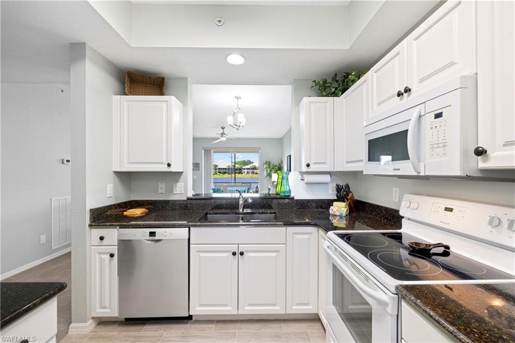 2295 Carrington CT # 104, NAPLES FL 34109-4