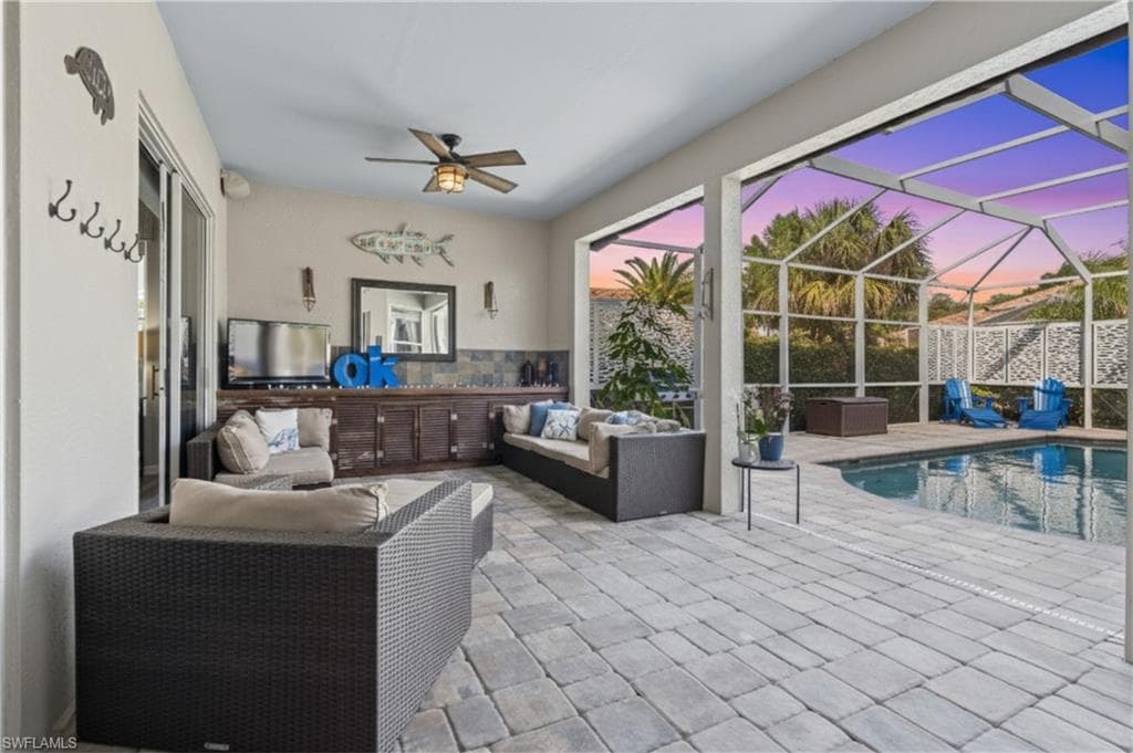 12471 Woodtimber LN, FORT MYERS FL 33913-1