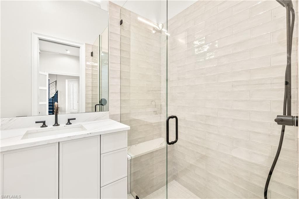 4831 Conover CT, FORT MYERS FL 33908-35