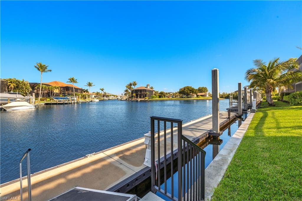 4831 Conover CT, FORT MYERS FL 33908-43