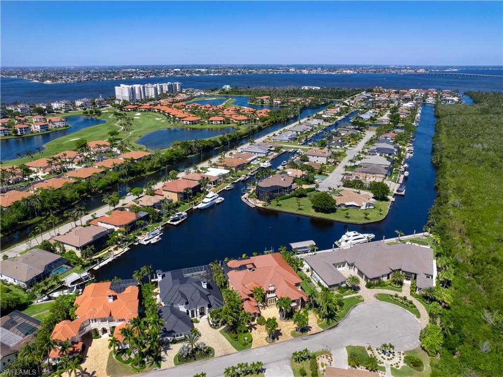 4831 Conover CT, FORT MYERS FL 33908-3