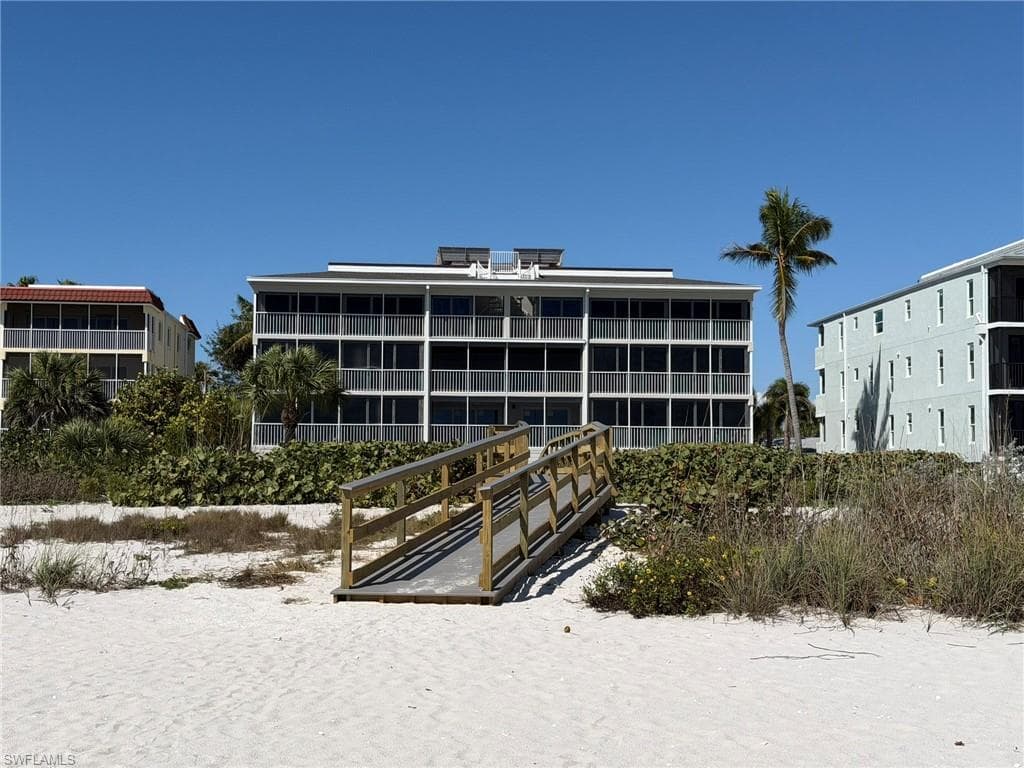 3015 W Gulf DR 102-25