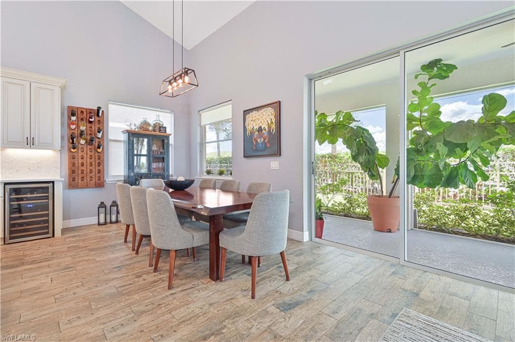 69 Burnt Pine DR, NAPLES FL 34119-12