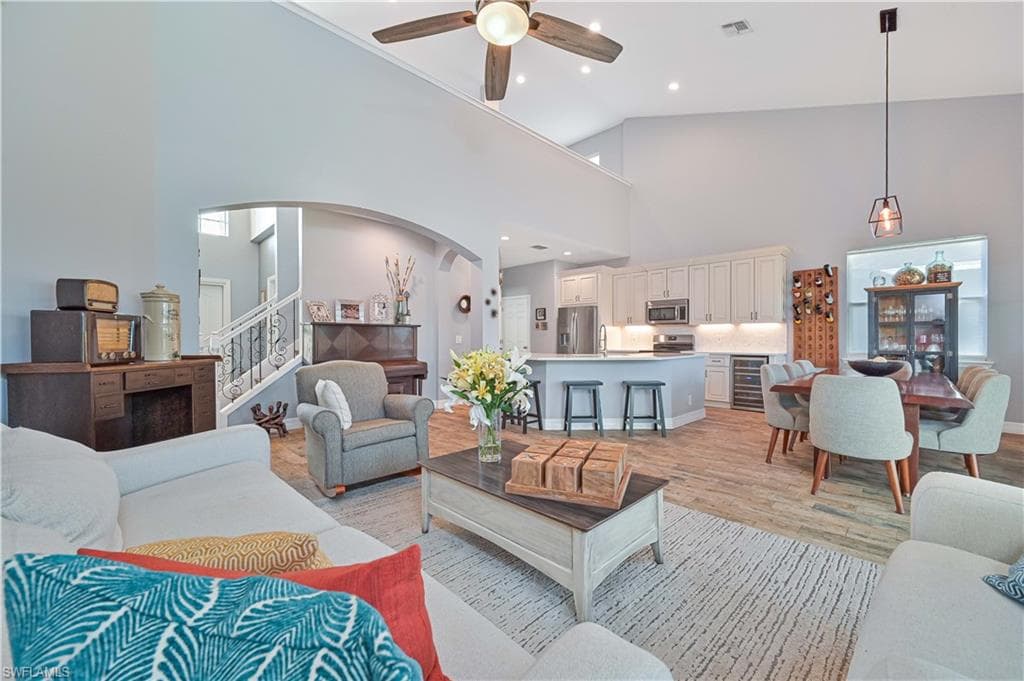 69 Burnt Pine DR, NAPLES FL 34119-8