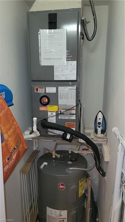 6680 Beach Resort DR # 1201, NAPLES FL 34114-22