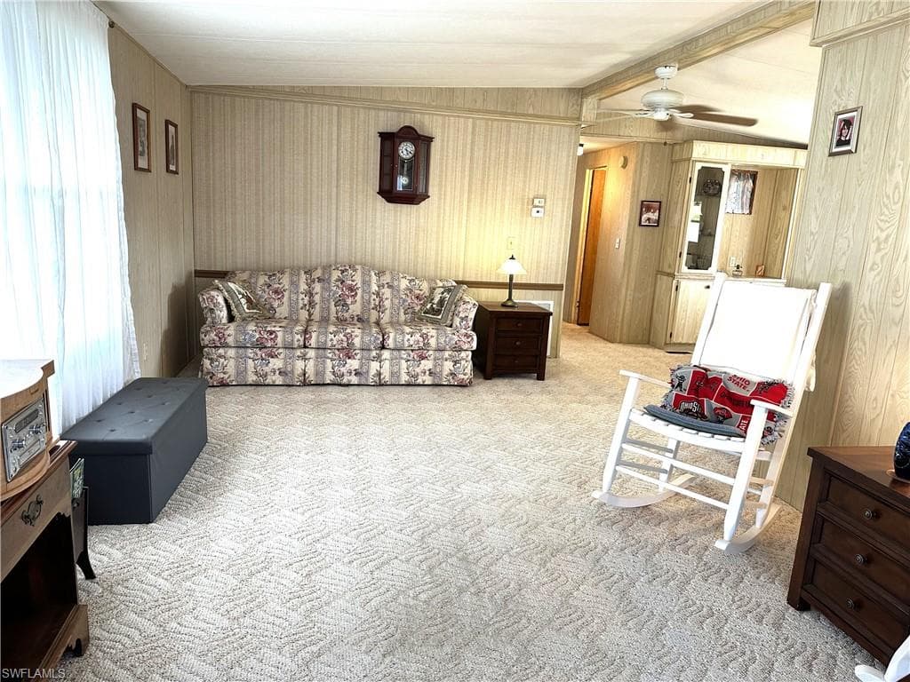 210 Pine Key LN # 210, NAPLES FL 34114-10