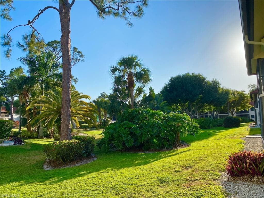 4955 Pepper CIR # 204, NAPLES FL 34113-16