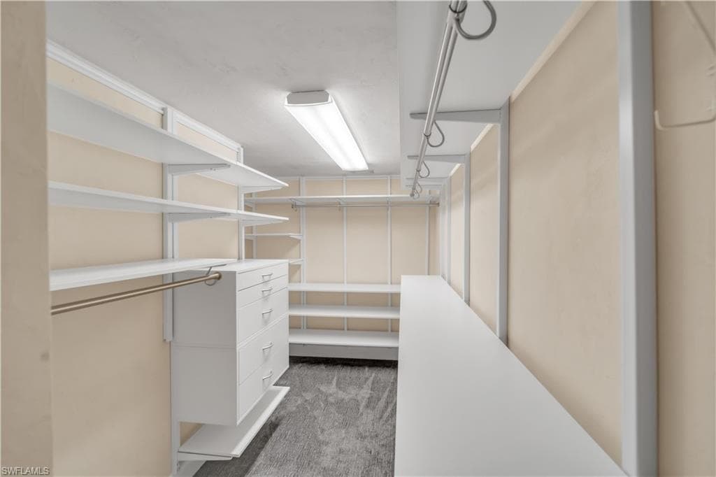 813 Cape View DR, FORT MYERS FL 33919-36