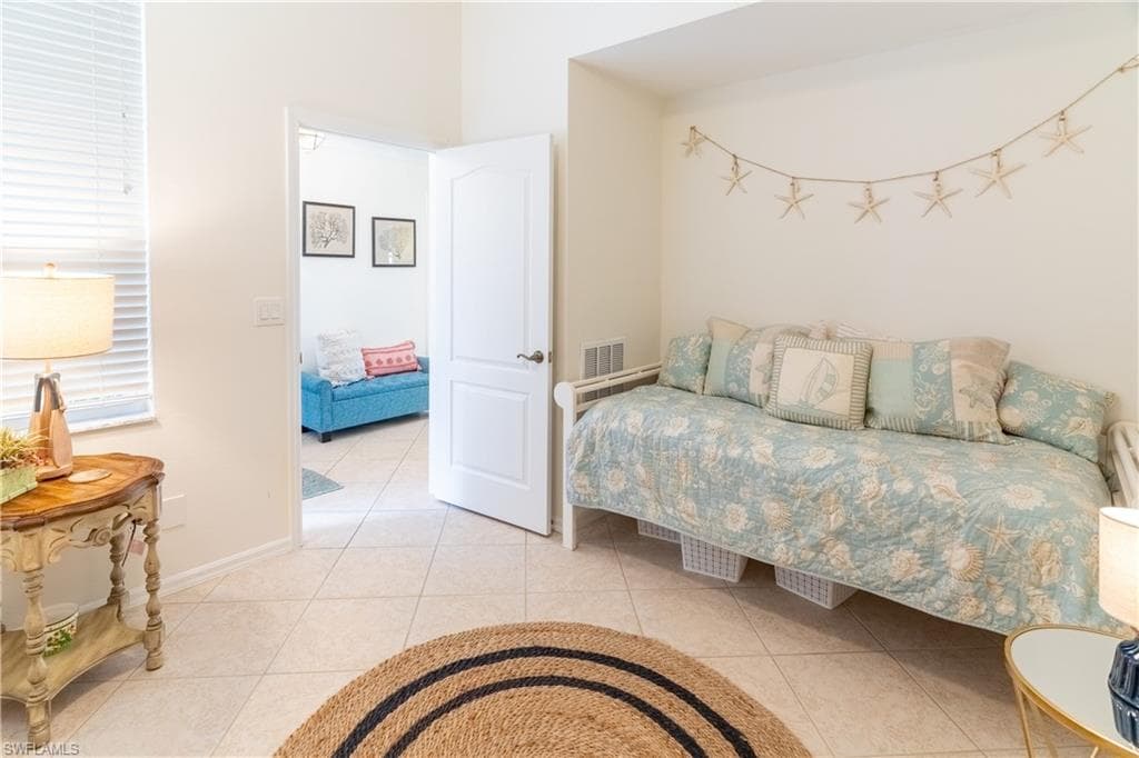 15087 Royal Fern CT # J201, NAPLES FL 34110-12