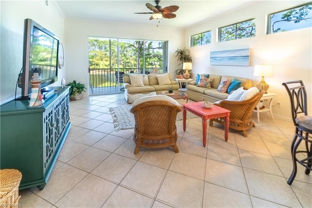 15087 Royal Fern CT # J201, NAPLES FL 34110-4