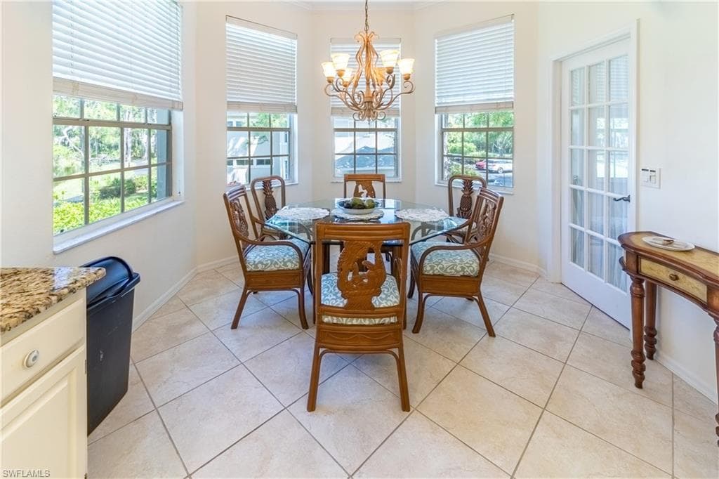 15087 Royal Fern CT # J201, NAPLES FL 34110-8