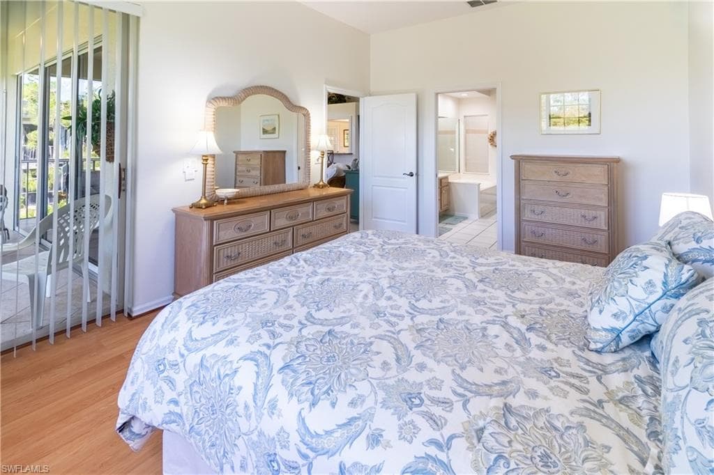 15087 Royal Fern CT # J201, NAPLES FL 34110-14