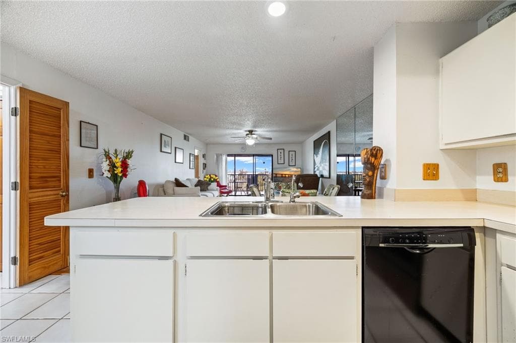 3458 Hancock Bridge PKWY # 163, NORTH FORT MYERS FL 33903-10