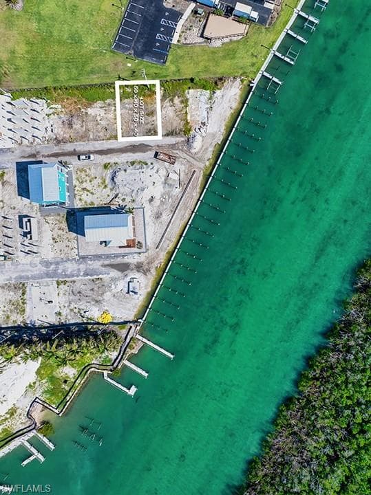 26275 Hickory BLVD, BONITA SPRINGS FL 34134-2