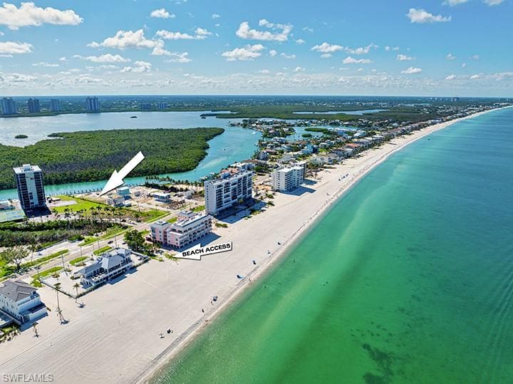 26275 Hickory BLVD, BONITA SPRINGS FL 34134-4