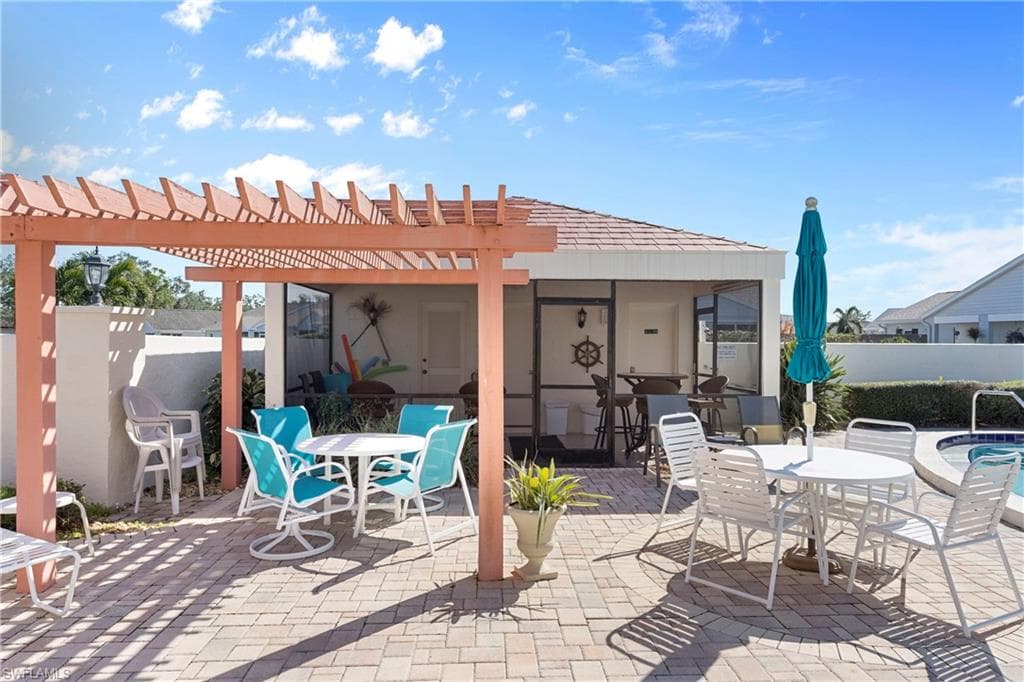 755 Village CIR # 203, VENICE FL 34292-32