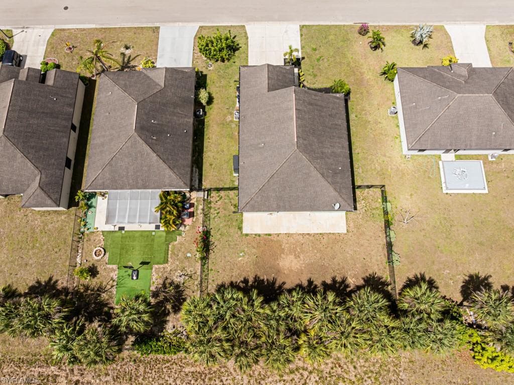 163 Shadow Lakes DR, LEHIGH ACRES FL 33974-40