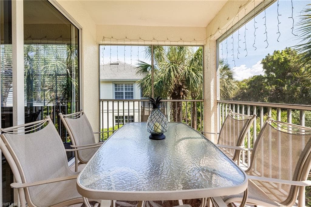 19081 RIDGEPOINT DR # 201, ESTERO FL 33928-33