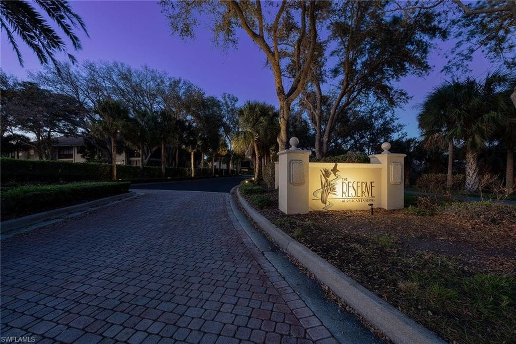 24460 Reserve CT # 202, BONITA SPRINGS FL 34134-33