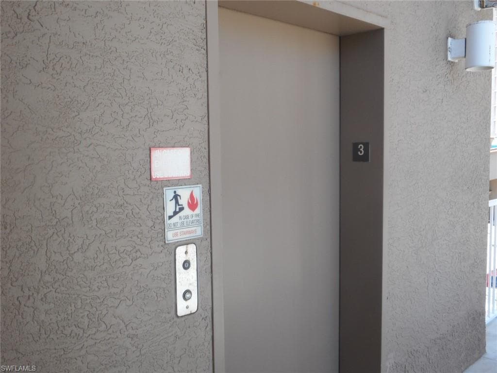 2080 W 1st ST # 304, FORT MYERS FL 33901-26