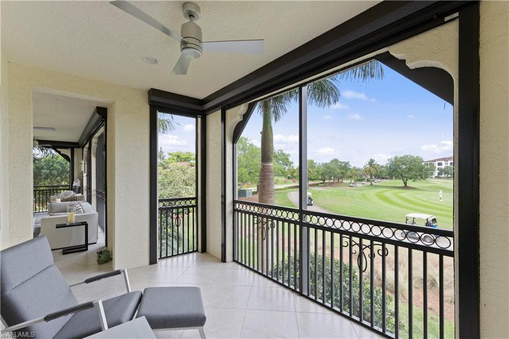 16391 Viansa WAY # 101, NAPLES FL 34110-27
